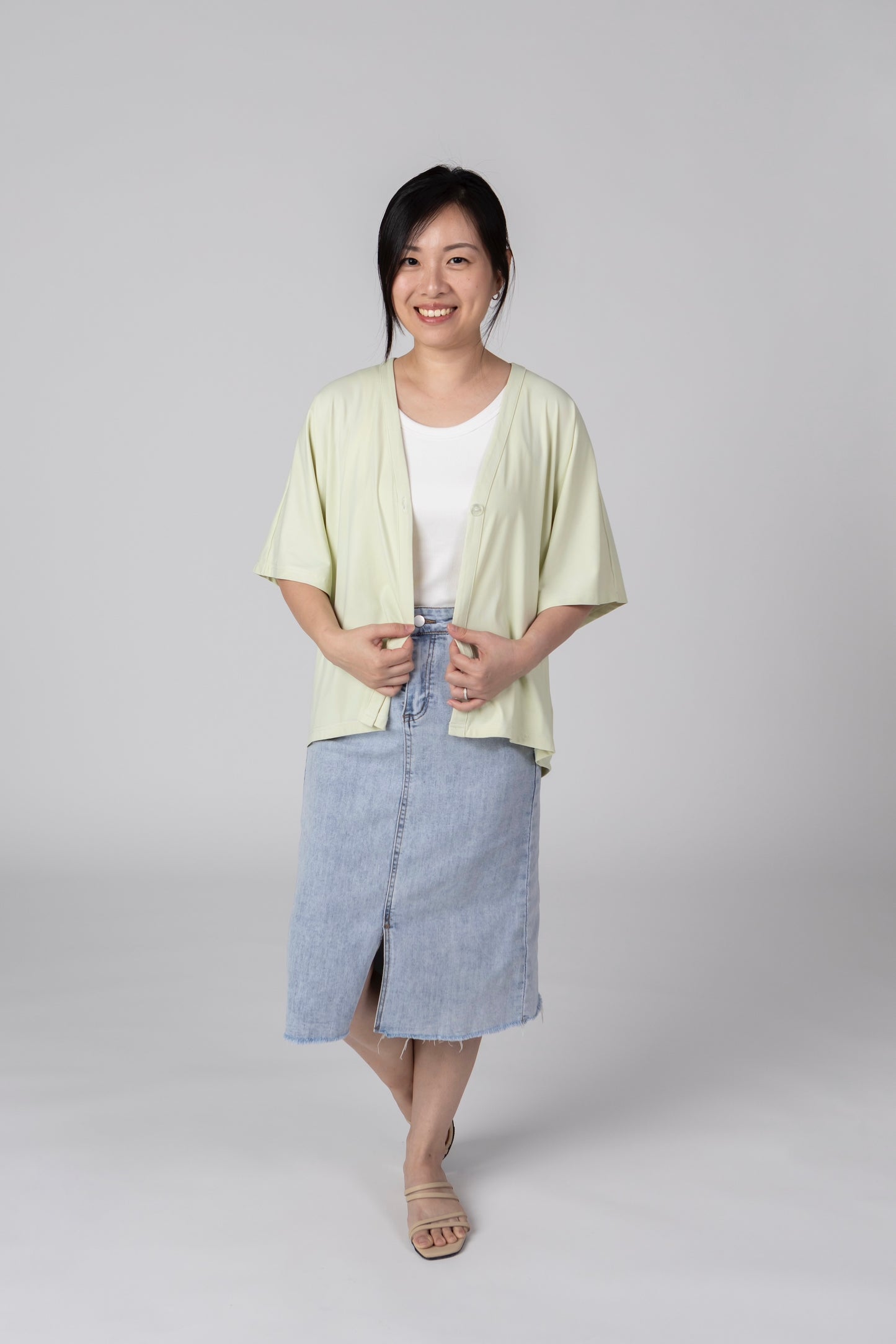 A Mighty Kimono In Tea: Nursing Cover & Kimono Jacket