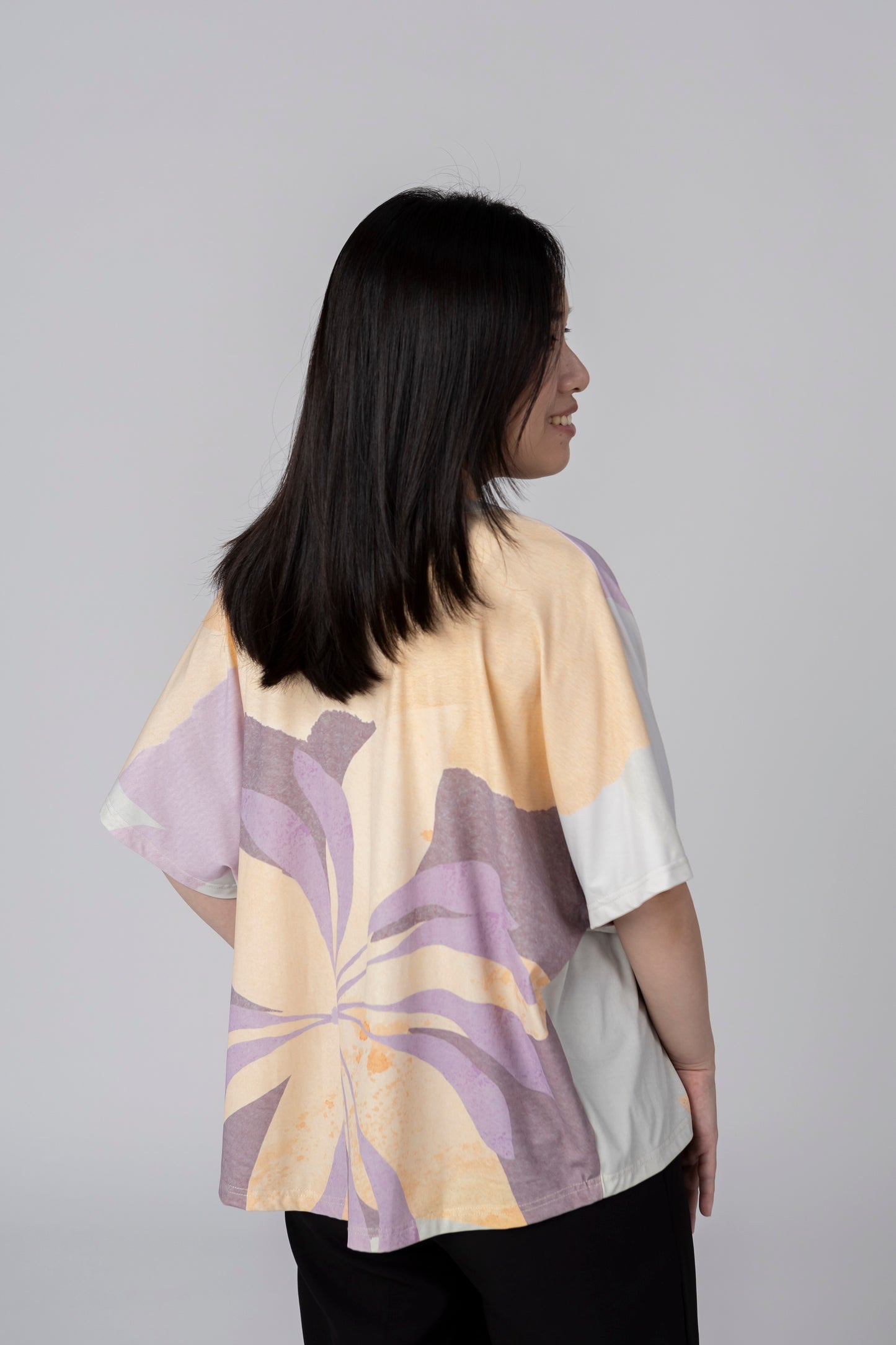 A Mighty Kimono In Abstract Forest: Nursing Cover & Kimono Jacket
